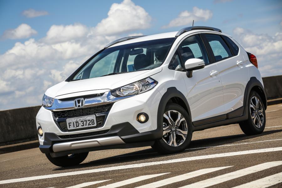  Honda WR-V 2017 года  (фото 32 из 35)